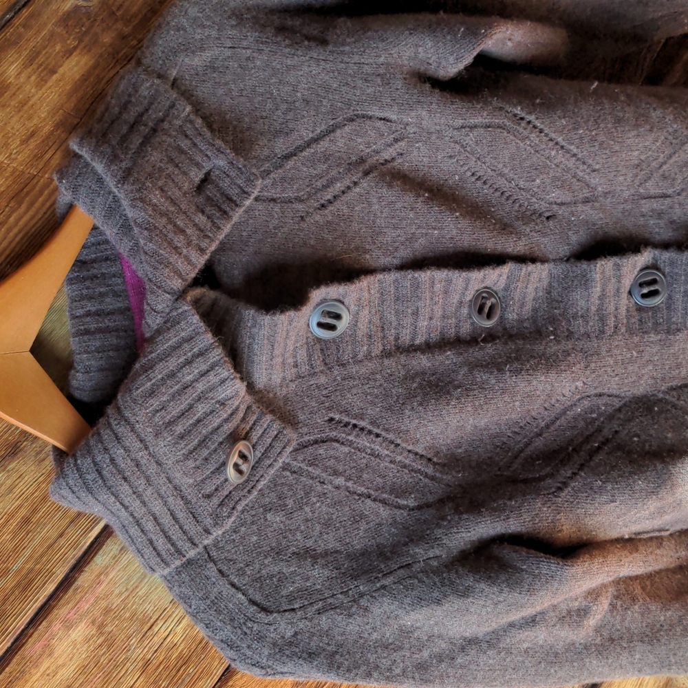 Small brown MEC wool blend sweater